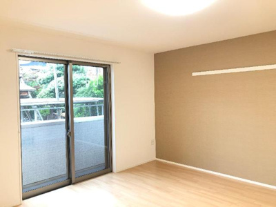 【内装】 | セントラル　レジデンス | 室内