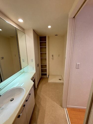 【洗面所】 | サーパス北五老内 | 脱衣所