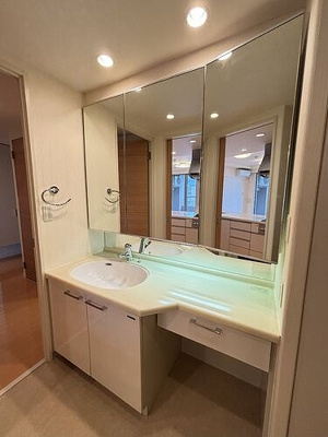 【洗面所】 | サーパス北五老内 | 独立洗面台