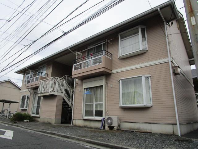 川越市大字的場のアパート