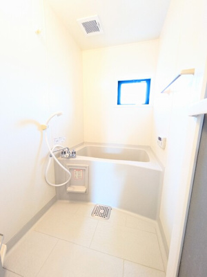 窓・追い焚き機能あり