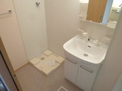 シャワー付洗面化粧台