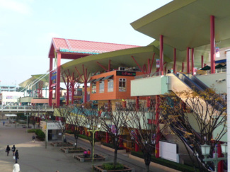 ビナウォークまで1700ｍ