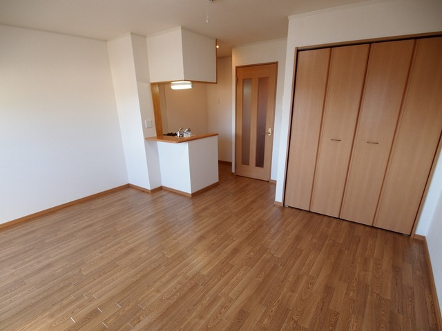 アバンツァートの居間・リビング