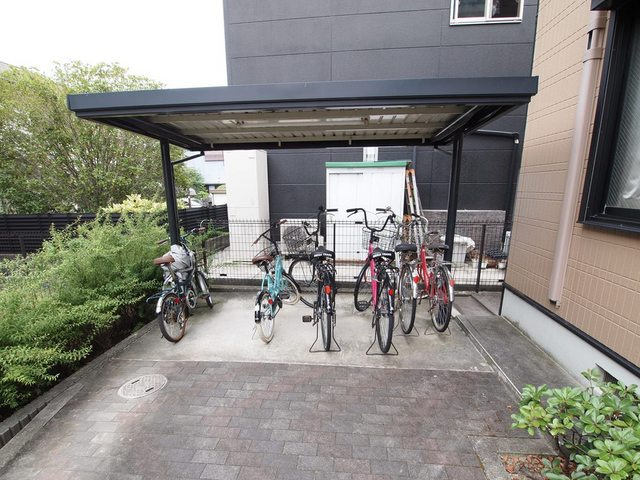 グローリータウンのその他