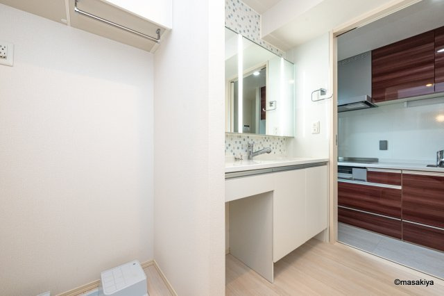 Grande chouchou;Monicaの洗面所