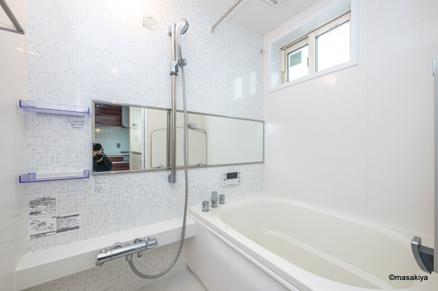 Grande chouchou;Monicaの浴室