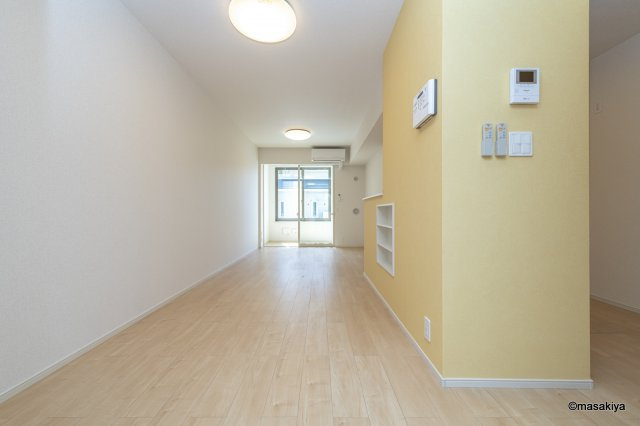 メゾン ド モアの居間・リビング