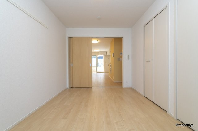 メゾン ド モアの洋室