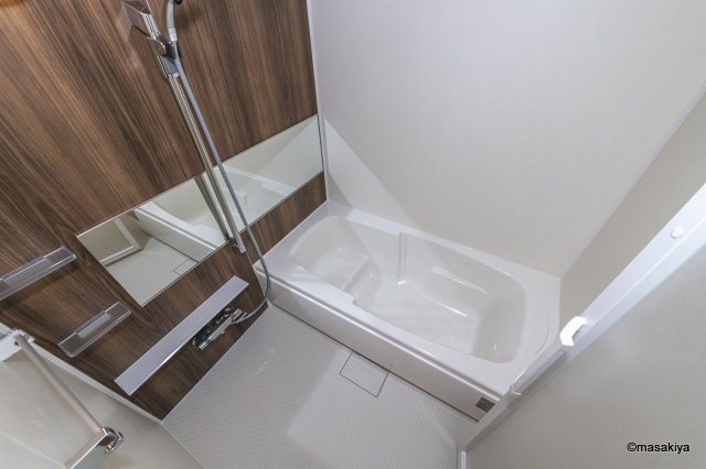 メゾン ド モアの浴室