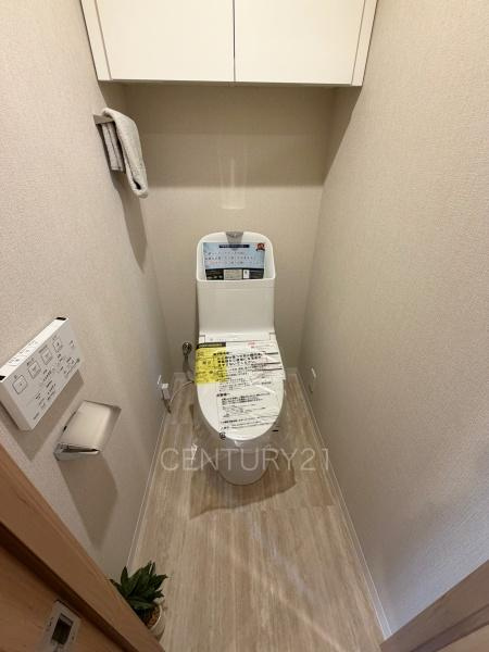 ウイング高崎のトイレ|温水シャワー洗浄機能付きです。