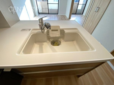 【キッチン】 | ウイング高崎 | ビルトイン浄水器付きです。