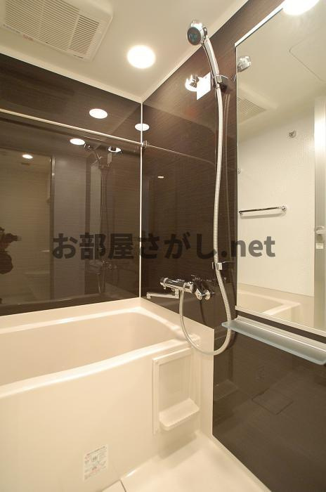 グランドコンシェルジュ広尾の浴室|日々の疲れを癒すお風呂付です
