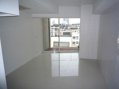 【洋室】 | セルフィスタ渋谷