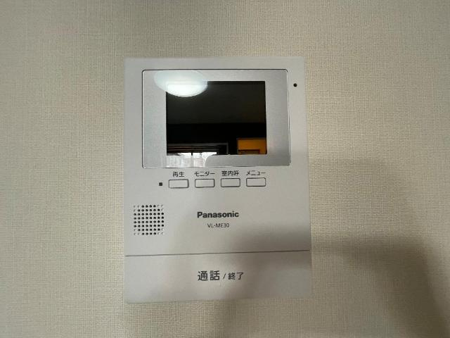 Ｒｅ．ｂｅｌｌ奥井町の内装|カメラ付インターホン