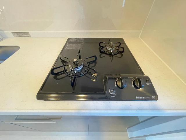 Ｒｅ．ｂｅｌｌ奥井町のキッチン|ガスコンロ