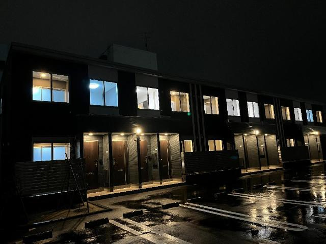 Ｒｅ．ｂｅｌｌ奥井町の外観|外観写真（夜）