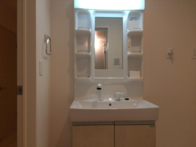 ラ・ナチュールの洗面所|洗髪洗面化粧台