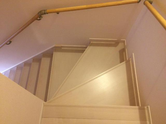 ラ・ナチュールの内装|階段