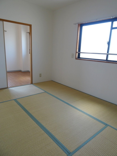 プロニティ江川の展望|★広い和室★