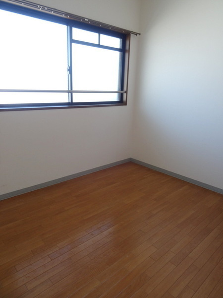 プロニティ江川の内装|★綺麗な洋室★