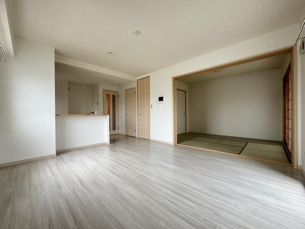 【居間・リビング】