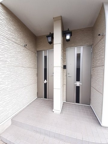 メゾンドアンジュＡのエントランス