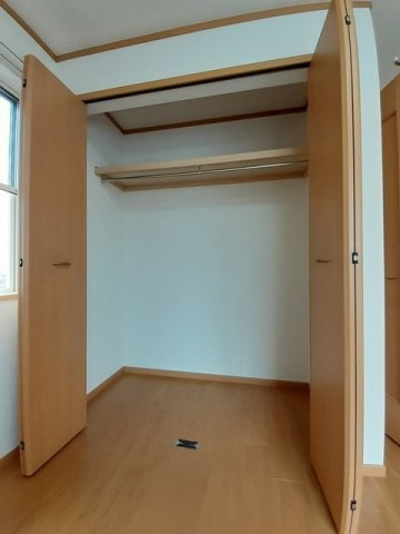 メゾンドアンジュＡの収納