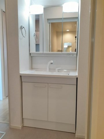 カーサ・フィオーレⅠの洗面所