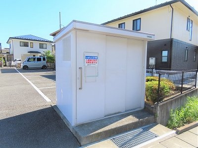 レオパレスブルガリのその他|敷地内にゴミ庫が設置されておりゴミ捨てに便利です