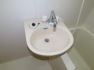 レオパレスブルガリの内装