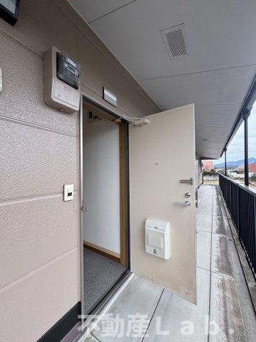 ブルームハイツのエントランス