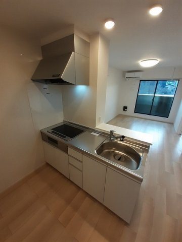 レディーバード　Ⅰのキッチン|コンパクトなキッチンで掃除もラクラク