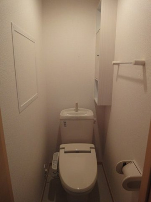 【トイレ】 | ストロベリ－フィ－ルズ | ゆったりとした空間のトイレです