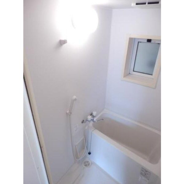 トルナーレ南福岡の浴室