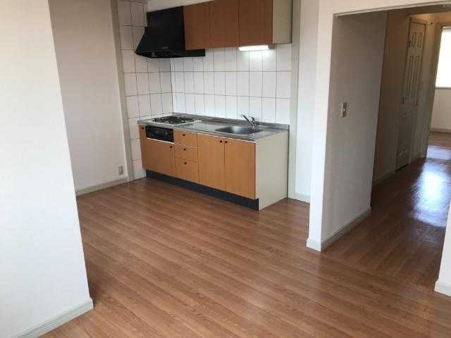 フェイバードパーク　Ｂ棟の居間・リビング