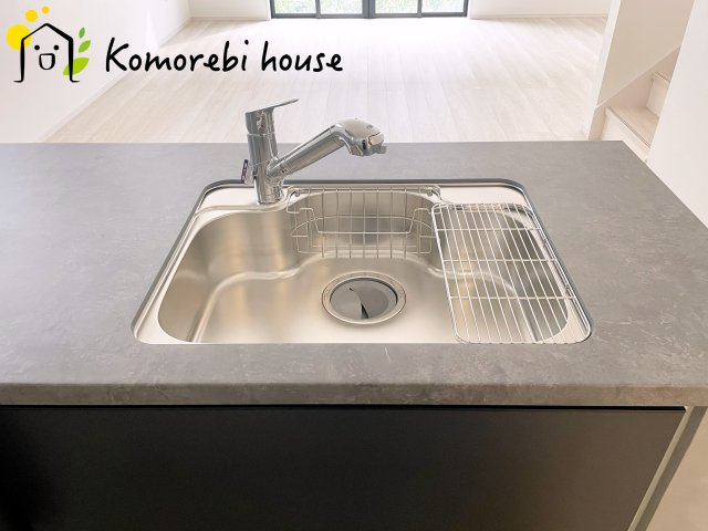 上尾市浅間台　12期　新築一戸建て　グレース　01のキッチン|使いやすいキッチンです