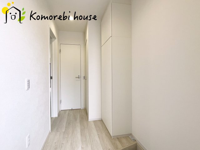 上尾市浅間台　12期　新築一戸建て　グレース　01のその他|廊下です