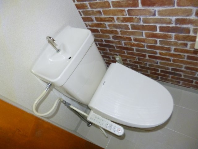 ぴりおど青江のトイレ|ウォシュレット