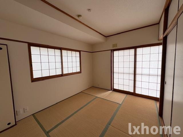 茨木春日丘ハイツの和室