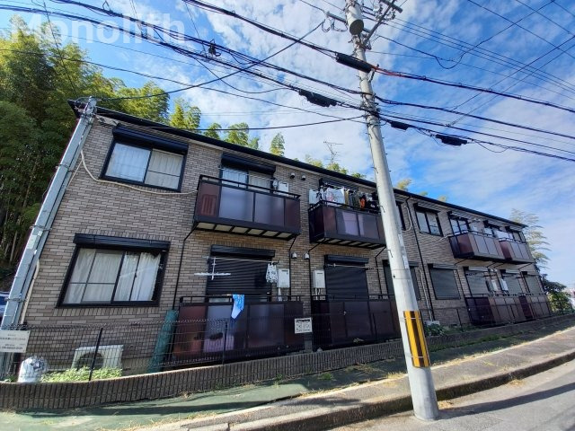 エステートピアイズミの外観