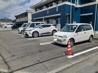 【駐車場】 | ヴィヴレⅡ