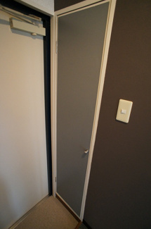 【玄関】 | ソレイユ下川