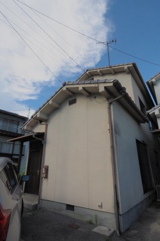 石橋借家の外観