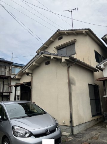 石橋借家の外観