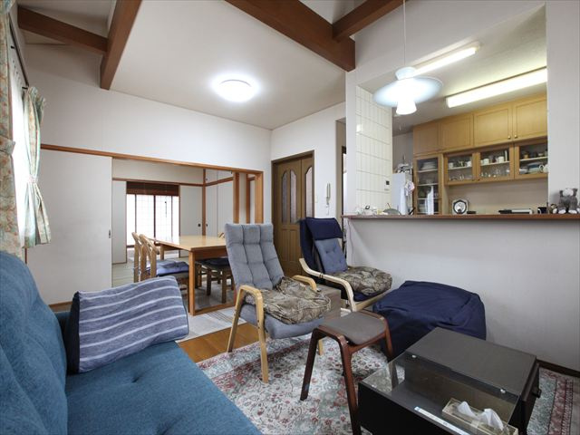 【居間・リビング】の画像