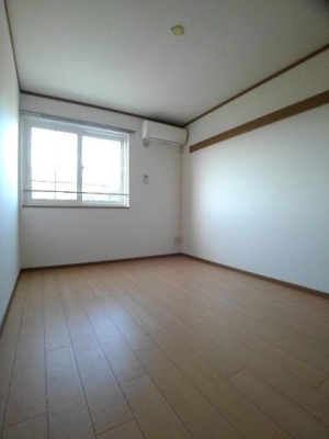 【寝室】 | エテルノＣ