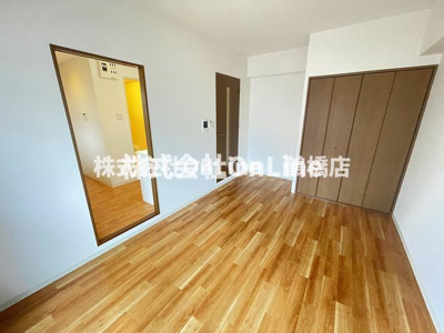 【寝室】 | ロジュマン上本町