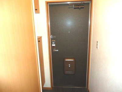 【玄関】 | クオリティハウス・リンドウ | 玄関