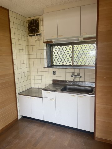 奈良市あやめ池北1丁目　中古戸建のキッチン|使いやすいキッチンです